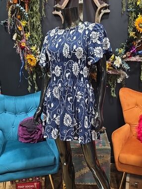 Ellison Navy & White Floral Short Dress